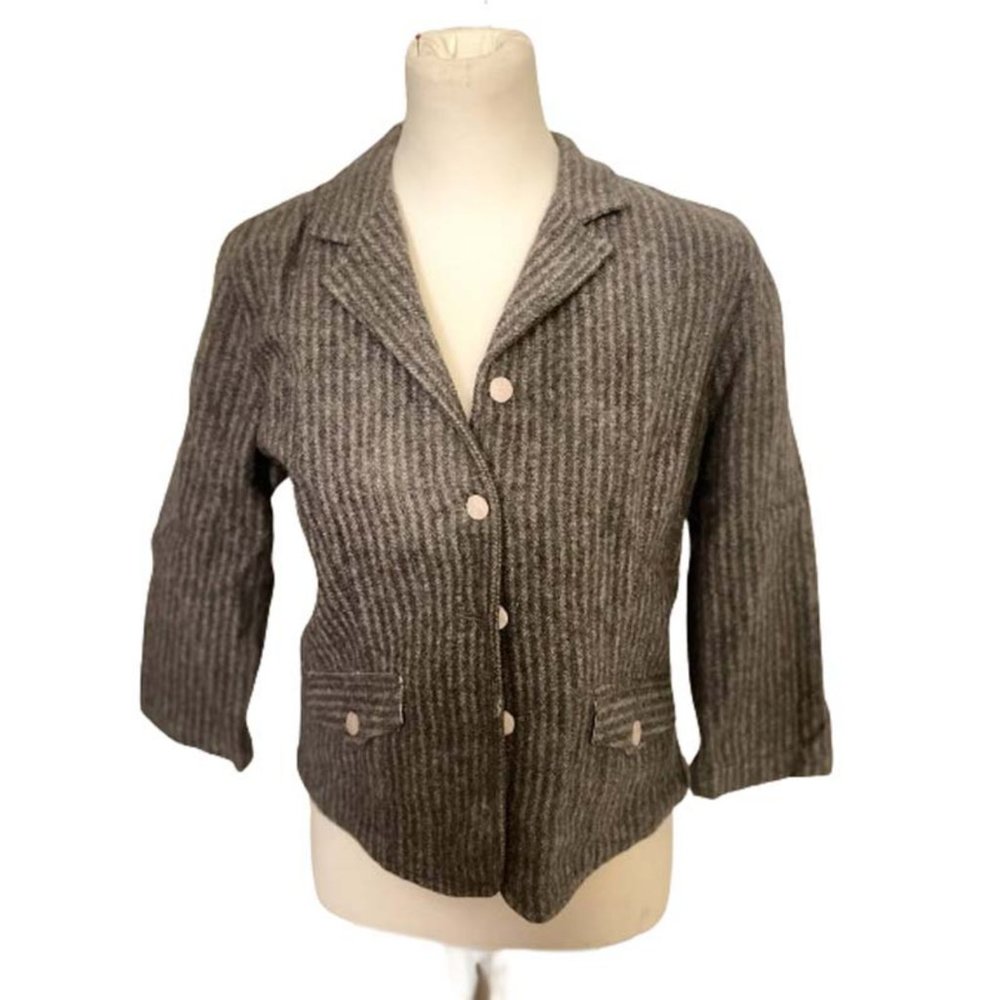 Wool blazer with lace insides 3/4 sleeve